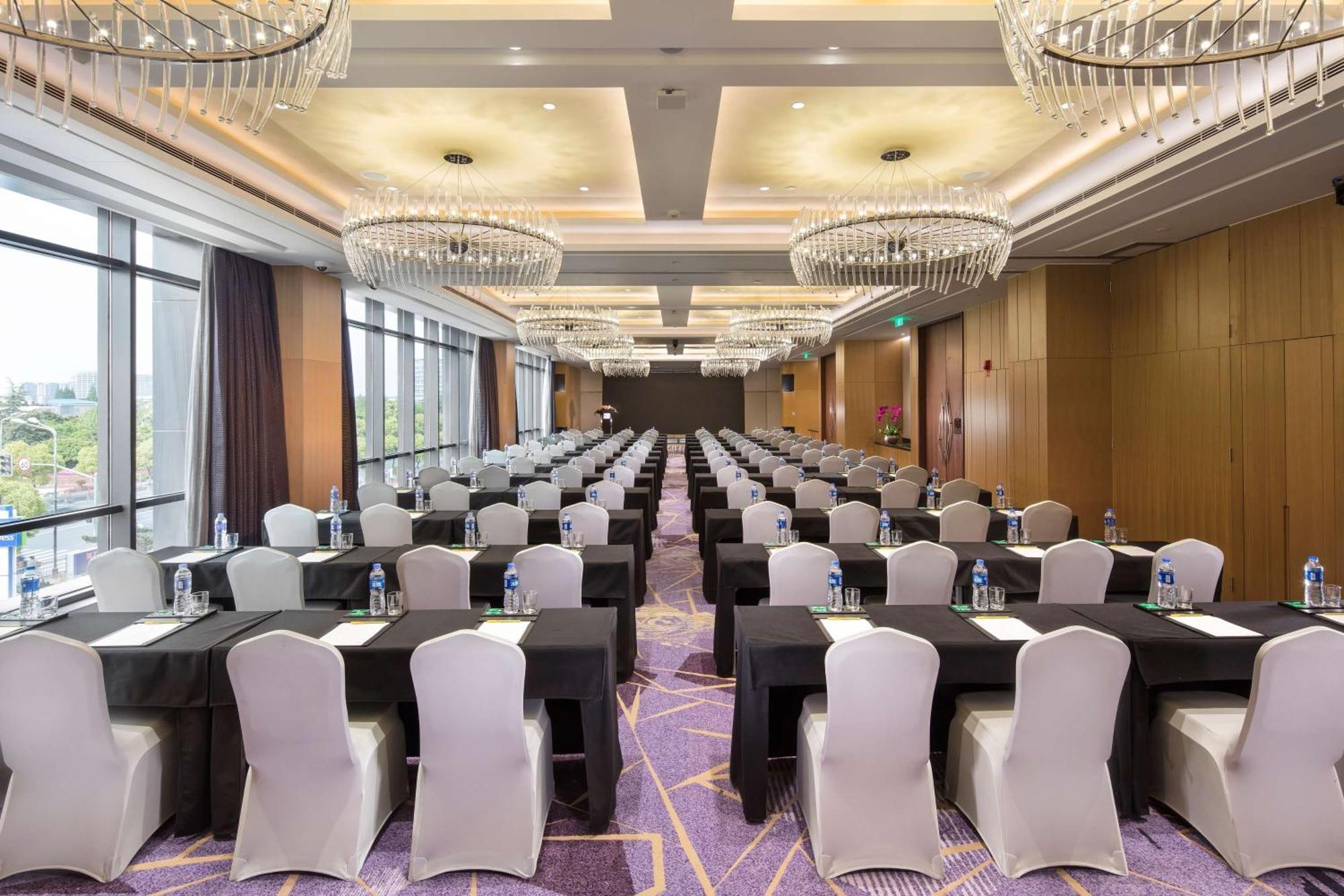 Hilton Garden Inn Shanghai Hongqiao Necc Εξωτερικό φωτογραφία